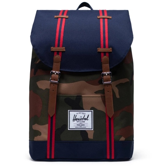 Herschel Retreat Backpack Woodland Camo/Peacoat/Tan School Backpack Laptop Bag - Picture 2 of 10